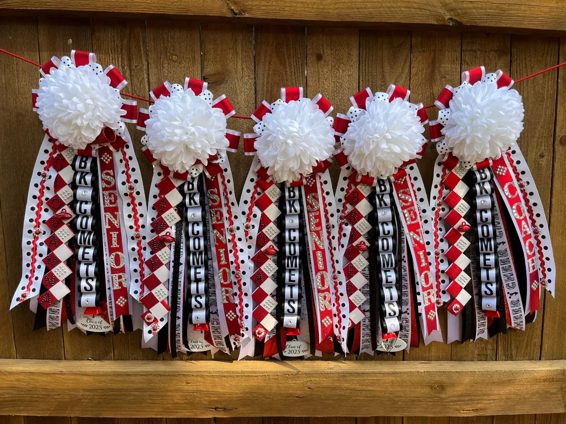 Personalized Homecoming Mum - Image 9