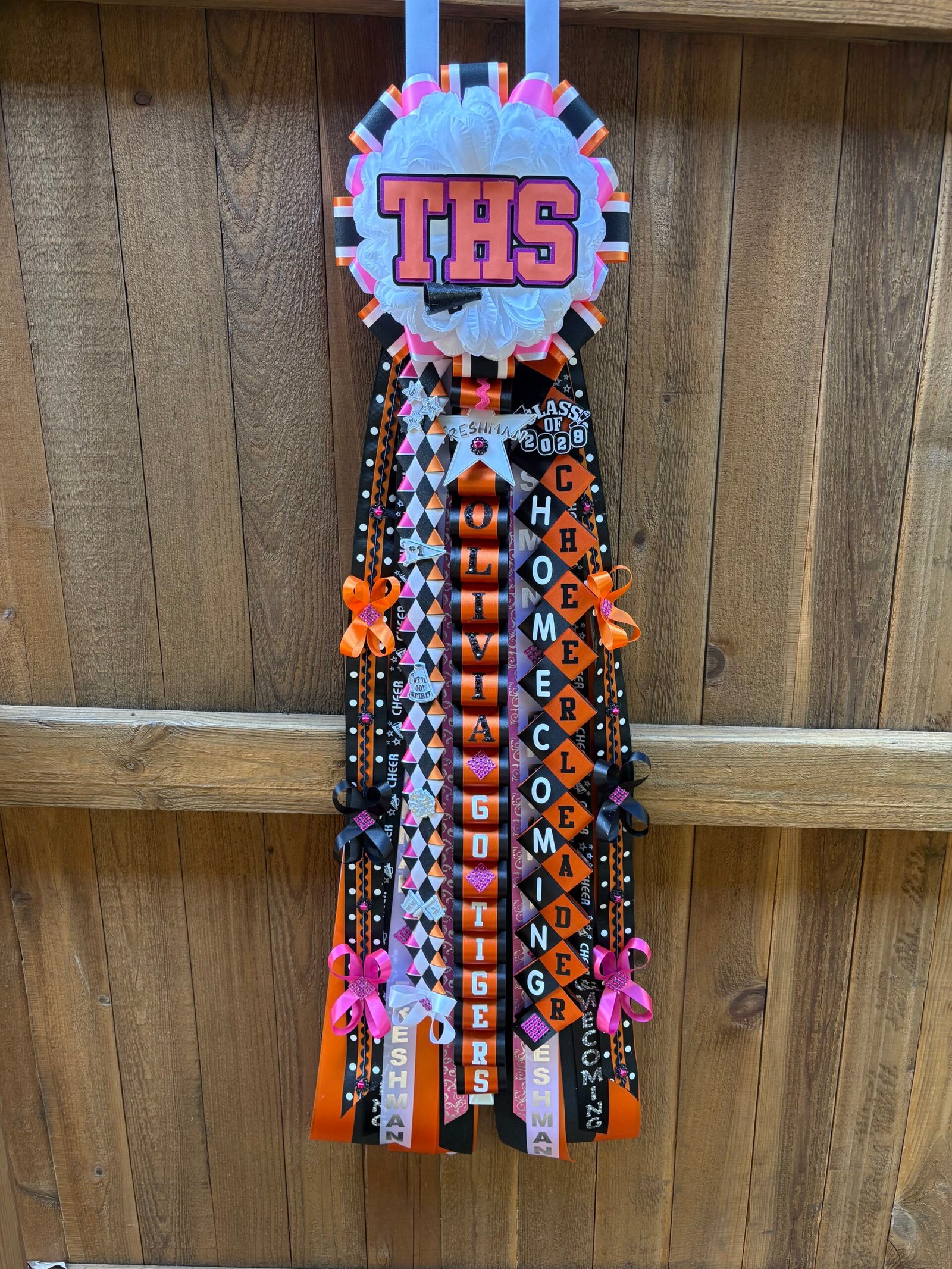Personalized Deluxe 36 inch Homecoming Mums - Image 2